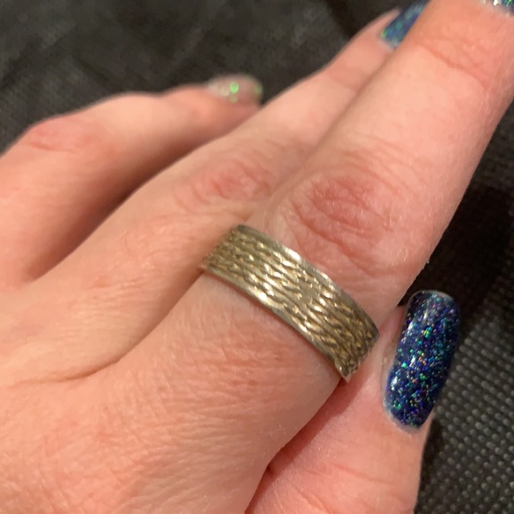 Just in- sterling silver ring - Picture 4 of 4